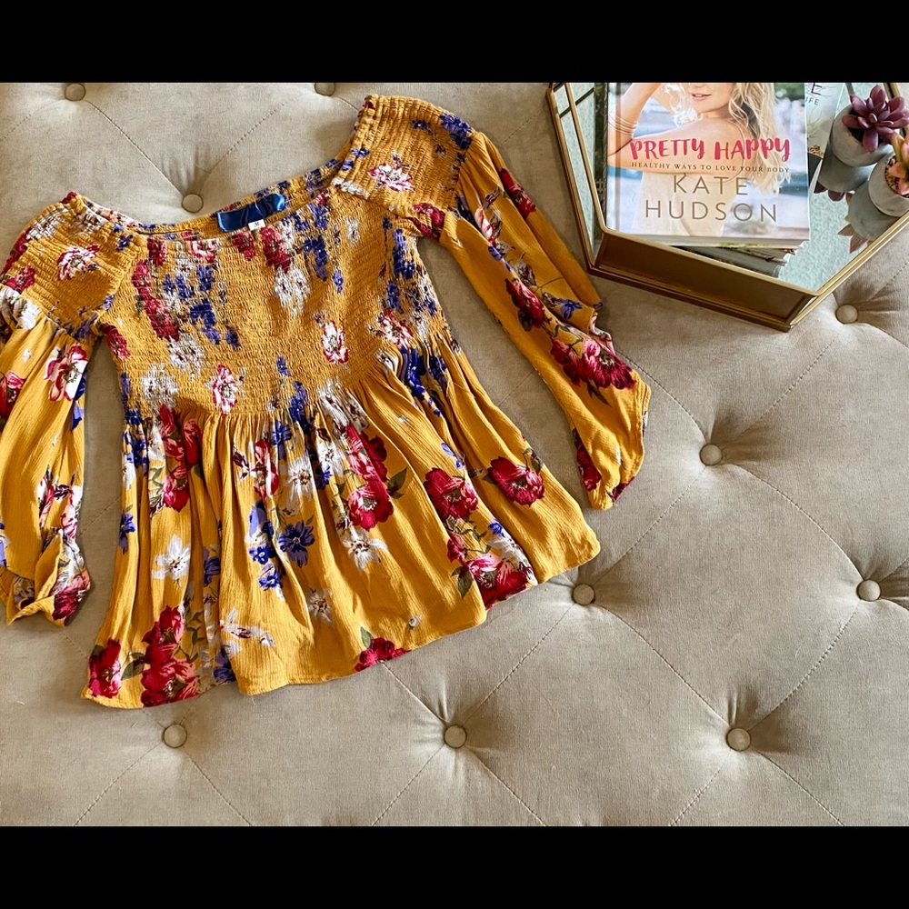 Altar’d state off shoulder top